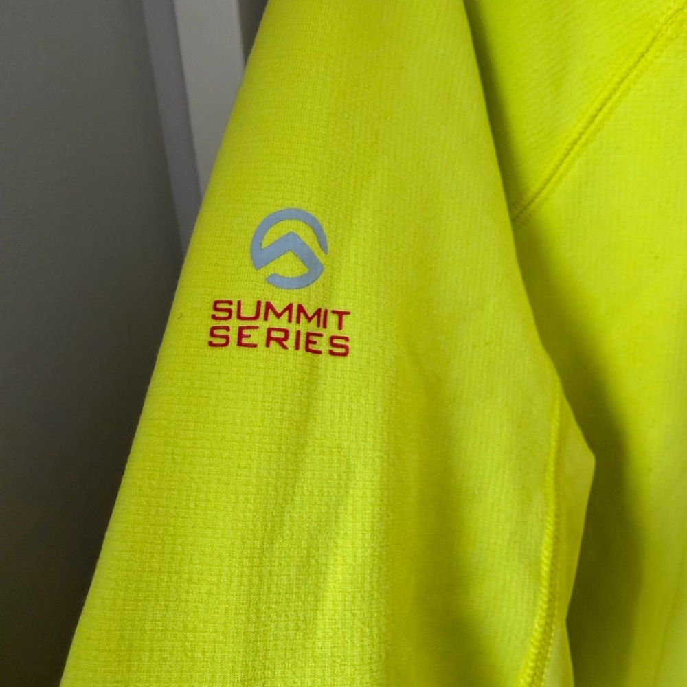 The North Face Women's Summit Series Jacket in Bright Yellow - Picture 5 of 5